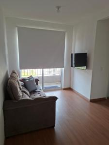 01- Apartamento - 9 andar - novo - USP - Agrishow