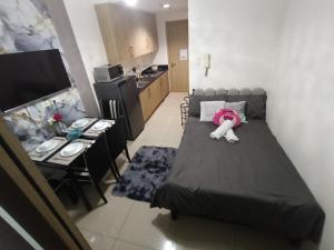 Shore Staycation with two beds