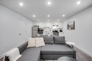 Modern 2Bed Suite Near Capilano Bridge & Trails