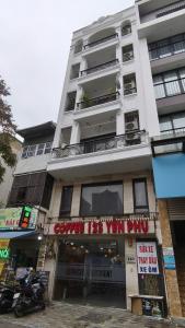 Yen Phu Westlake House