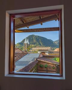 Hotel Kantarrana Urbana Jardin