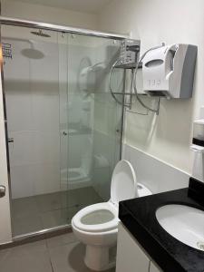 Spacious downtown apartment overlooking Parque de las Aguas