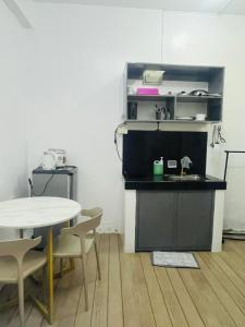 San Jose del monte Bulacan gumaok with aircon unit 1
