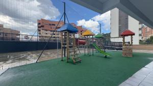 3BR Stunning 19th Floor Views Pool Sabaneta