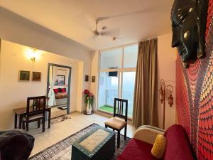 Luxurious 1bhk Apartment with city view Sector 75 Noida