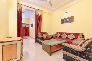 FabHotel Rajlaxmi Palace - Sindhi canmp bus stand,Ashok Vihar metro station