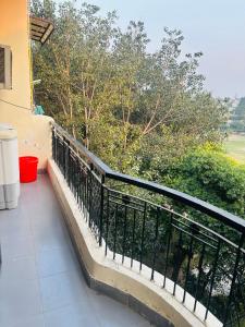 Cozy 1BHK with Park View Peaceful and Private Stay