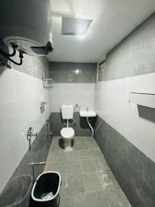 KRS PARADISE By KHOTELS