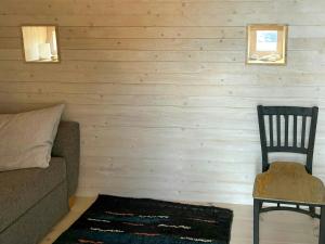 Wooden Cottages By Quarry With Views