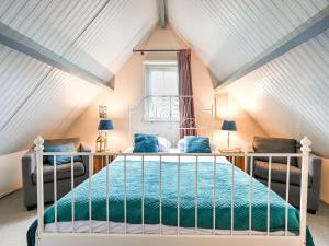 Holiday home in Overberg with garden and terrace