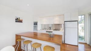 Del Monte Delight - Stylish