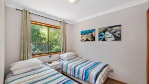 Clareview - Pool & Views