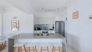 Avoca View - Apartment With Fabulous Views