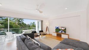 Avoca Chic - Modern Town House