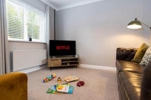 Pass the Keys 4-Bed Home with Garden Parking Near Durham