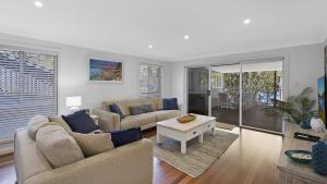 Avoca Beach Lakehouse - 450m Walk To Avoca Beach