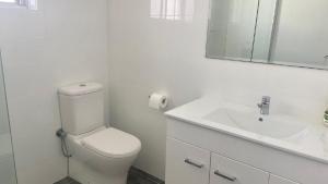 Absolute Beachfront - South Strand 7 Linen & Wifi