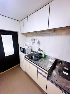 Tokyo Shinjuku East Goose Goose House