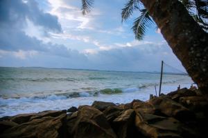 Happy Mama Guest Mirissa