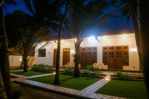 Happy Mama Guest Mirissa