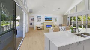 Saltwater 12 - Stunning Newly Built Retreat