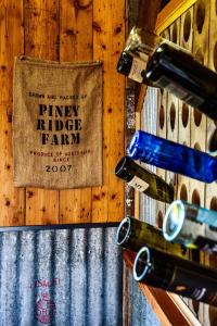 The Barn at Piney Ridge Farm - Bed & Breakfast