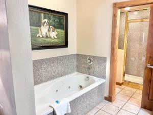 Swiss Zermatt King Suite with Pool Near Park City Ski Resorts - 2049