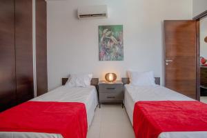 Tranquil hideaway with breathtaking sea views