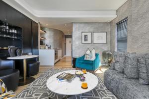 Danbury on Loop - Designer Apartment in Cape Town