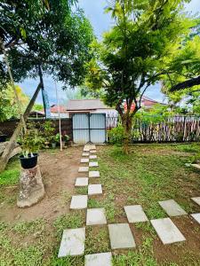 Shan Hostel And Restaurant