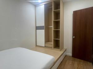 Grand Riverside 4 phòng ngủ 4 giường Quận 4