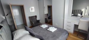 GOLD APARTMENTS Penthouse