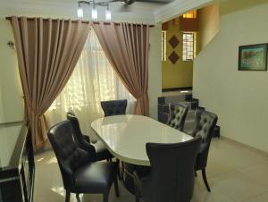 DSara Homestay Batu Buruk Kuala Terengganu