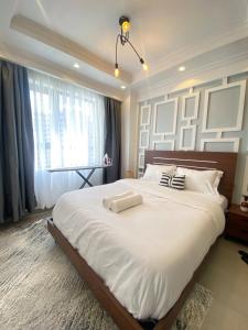 Quiet Luxe Getaway in Kilimani 2 bedroom two bath