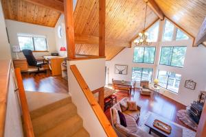 Arnold A Frame Cabin with Hot Tub and Guest Suite