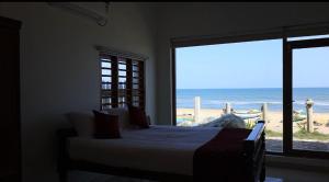 Divu - Azure Opulence Beachfront Villa