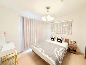 Spirited Away Entire House for 10 &Near Public Transport 5 min Walk&Direct to Osaka Castle Shinsaibashi Umeda &Free Parking &Near Shopping Street