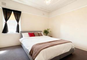 Burwood central unit