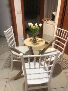 Nicaredda Guest Rooms