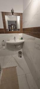 Pod Bocianem Noclegi