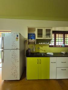 Charus Villa By Elite Stays