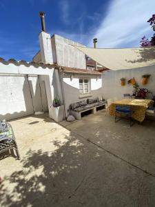 Villa avec Piscine privée climatisation et wifi équipée pour 6 personnes - 6VHIP3