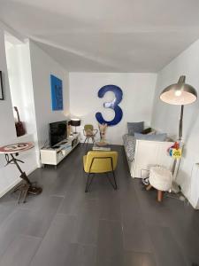 Villa avec Piscine privée climatisation et wifi équipée pour 6 personnes - 6VHIP3