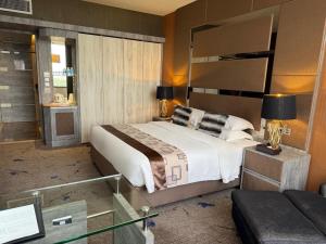 New World Suites