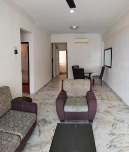 Glory Beach Resort 2Room & 3Room Private Units