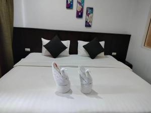 fruit paradise hotel