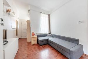 Rákóczi tér Apartment Cozy Peaceful AC, Metro