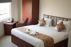 The Millennium Kashi Hotel