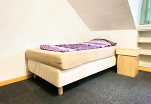 Groot Appartement - 10 Personen - 4 Slaapkamers - Perfect voor Teams & Monteurs - Friedeburg