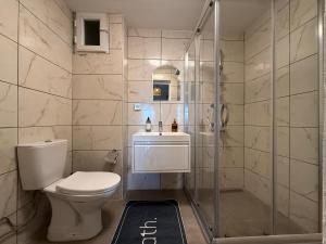 Stunning 3BR 3Bathroom 3AC near Metro D6